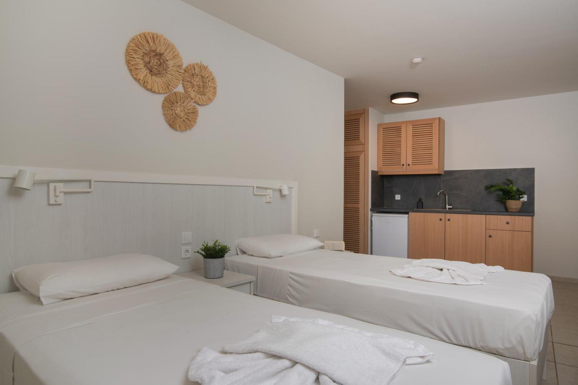 Alykes View Apartments Екстериор снимка